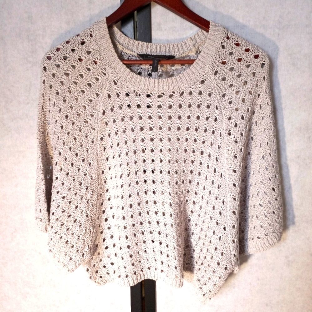 BCBG MAXAZRIA knitte poncho